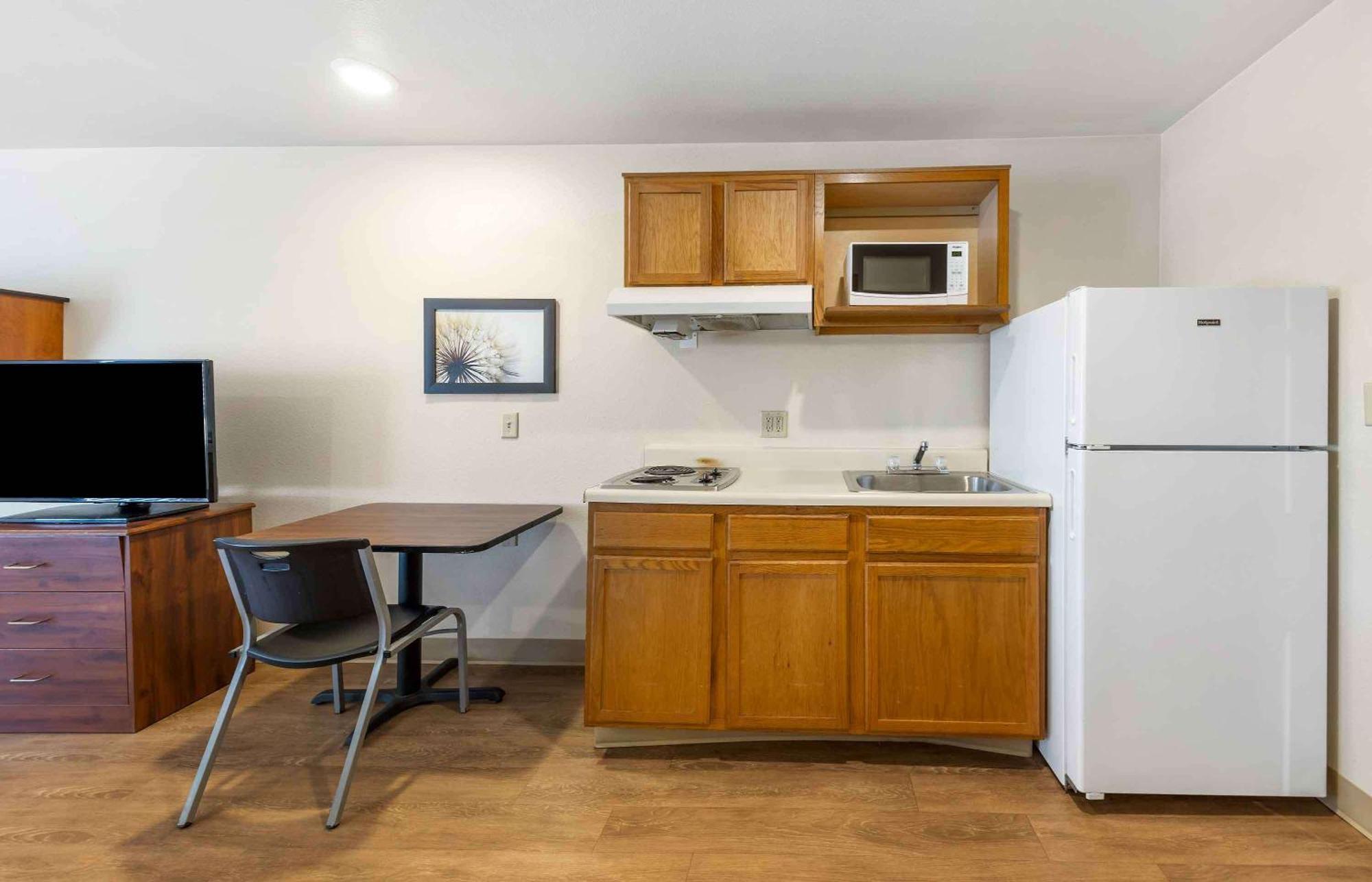 Extended Stay America Select Suites - Oklahoma City - Southeast ムーア エクステリア 写真