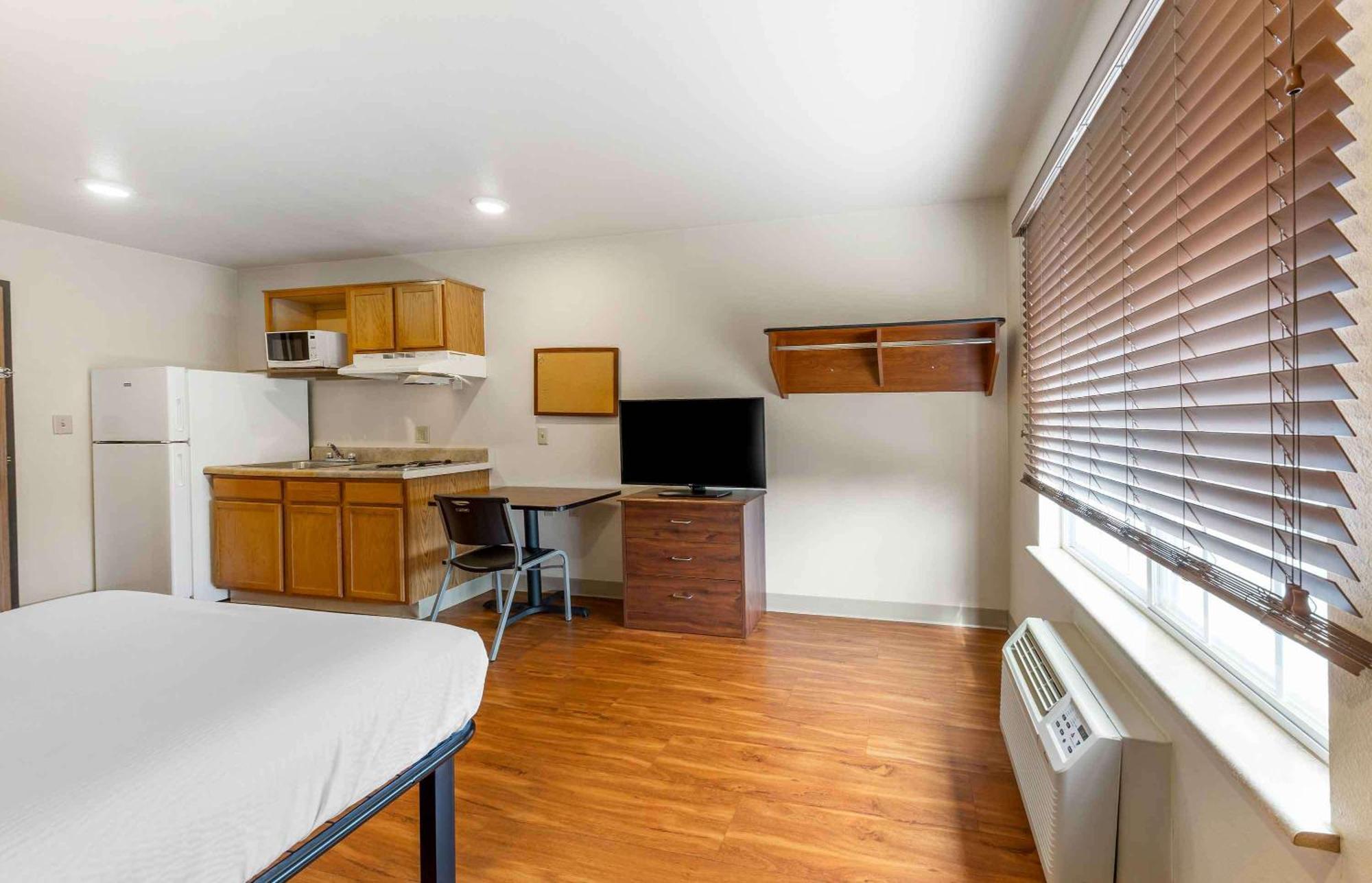 Extended Stay America Select Suites - Oklahoma City - Southeast ムーア エクステリア 写真